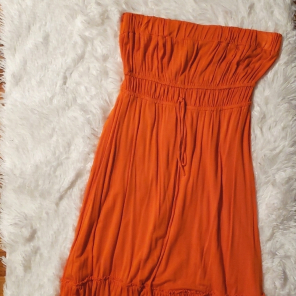 Strapless dress